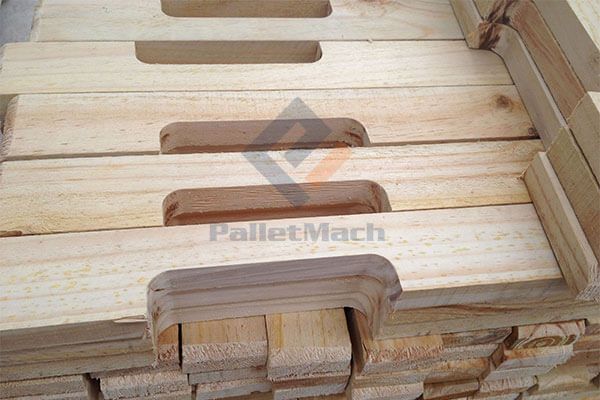 notched wood pallets