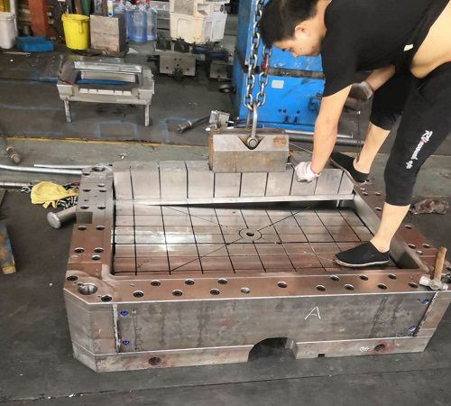 pressed plastic pallet