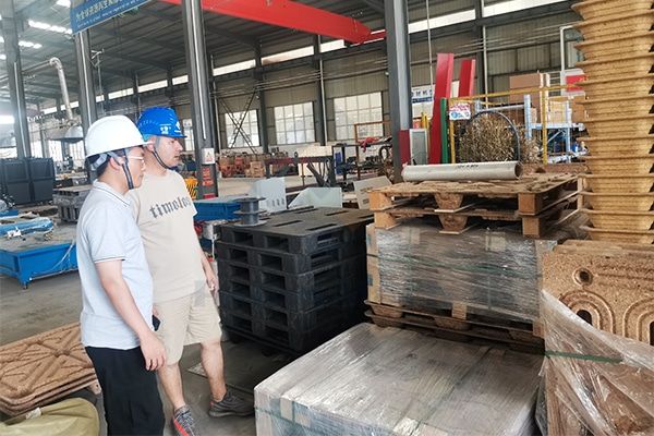 Uzbekistan customer visit factory
