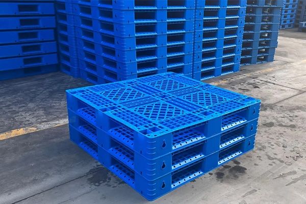Plastic Pallets