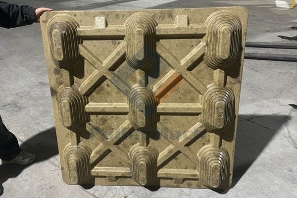 molded pallets