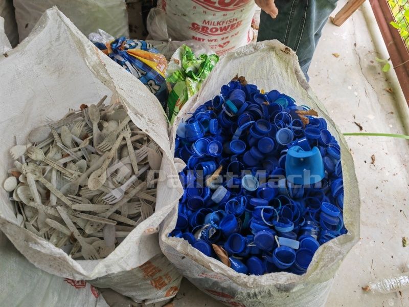 The PalletMach plastic pallet machine turns Philippine mixed waste into molded pallets