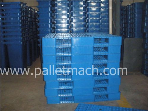 Plastic pallet